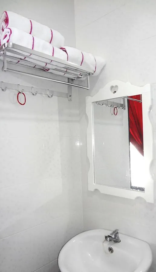 Mahkota Cheras Sweet Condo 1-14 Pax Near Mrt To Kl Kuala Lumpur Homestay