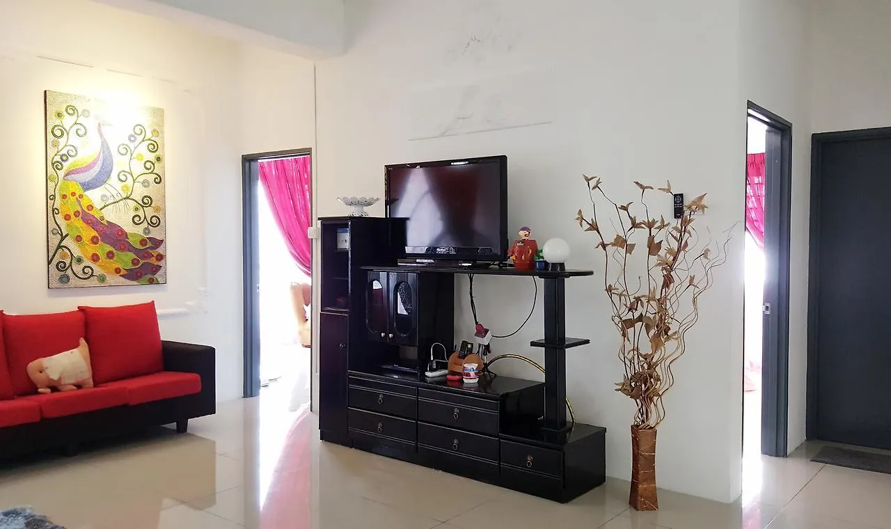 Mahkota Cheras Sweet Condo 1-14 Pax Near Mrt To Kl Kuala Lumpur Homestay